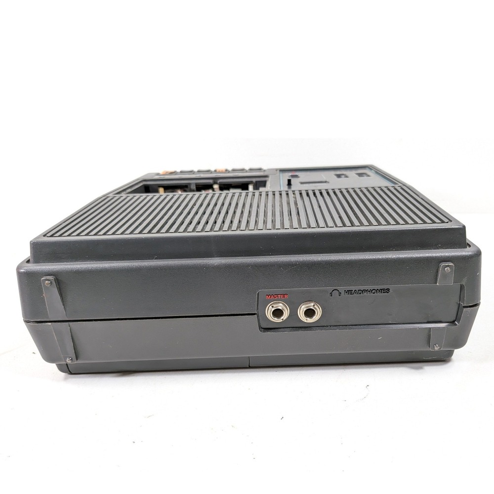 Bell & Howell 3181A Portable Cassette Tape Recorder Player Vintage Gray AC DC - Picture 7 of 9